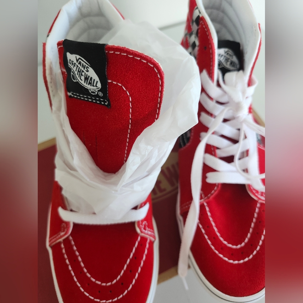 Vans SK8-HI Red Checkerboard Flame High Top Sneakers Youth Size 5.5 Women's 7 - Picture 3 of 13